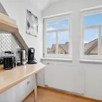 Am Hainich - 59m2, 4 Personen, Kueche, Netflix, Parken, Hunde Willkommen, Nationalpark Appartement