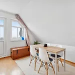 Am Hainich - 59m2, 4 Personen, Kueche, Netflix, Parken, Hunde Willkommen, Nationalpark Appartement *