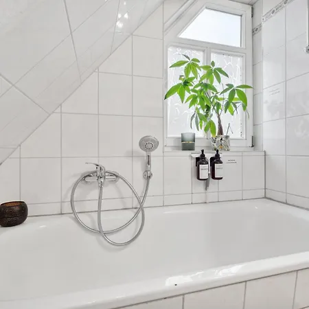 Am Hainich - 59m2, 4 Personen, Kueche, Netflix, Parken, Hunde Willkommen, Nationalpark דירה *