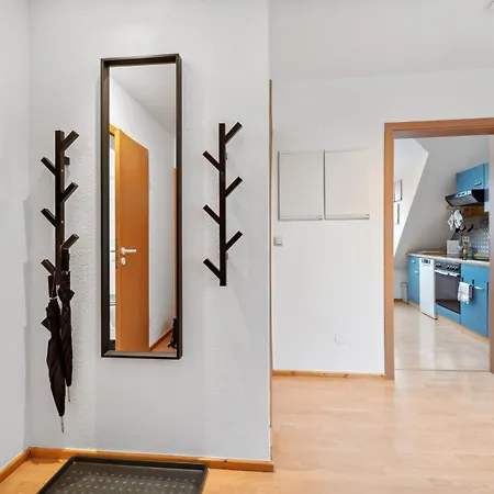 Am Hainich - 59m2, 4 Personen, Kueche, Netflix, Parken, Hunde Willkommen, Nationalpark *