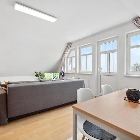 Daire Am Hainich - 59m2, 4 Personen, Kueche, Netflix, Parken, Hunde Willkommen, Nationalpark Horselberg-Hainich