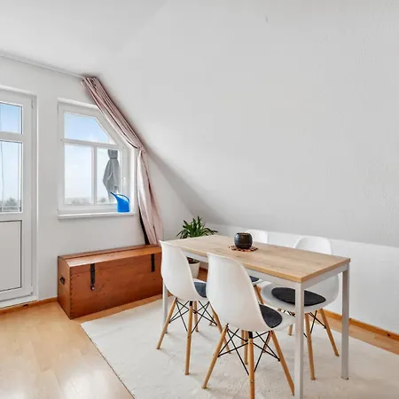 Am Hainich - 59m2, 4 Personen, Kueche, Netflix, Parken, Hunde Willkommen, Nationalpark Daire *