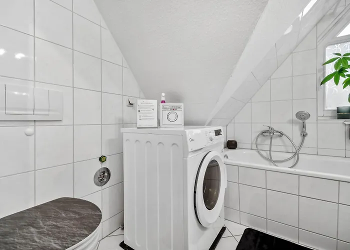 Daire Am Hainich - 59m2, 4 Personen, Kueche, Netflix, Parken, Hunde Willkommen, Nationalpark Horselberg-Hainich