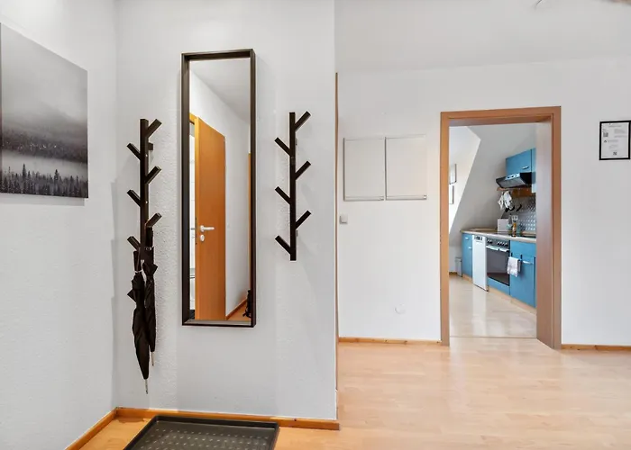 Am Hainich - 59m2, 4 Personen, Kueche, Netflix, Parken, Hunde Willkommen, Nationalpark *