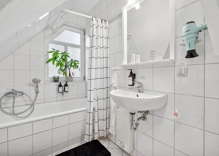 Am Hainich - 59m2, 4 Personen, Kueche, Netflix, Parken, Hunde Willkommen, Nationalpark